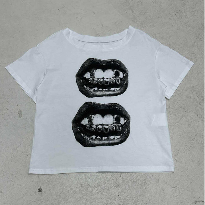 Damen lässiges T-Shirt mit glänzendem Kreuzdesign und großzügigem Ausschnitt Drune