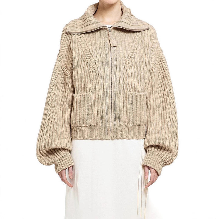 Damen Grobstrickpullover mit hohem Kragen und praktischen Taschen Drune
