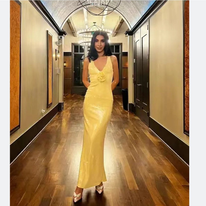 Damen Glamouröses Pailletten-Abendkleid mit tiefem Ausschnitt und eleganter Silhouette Drune