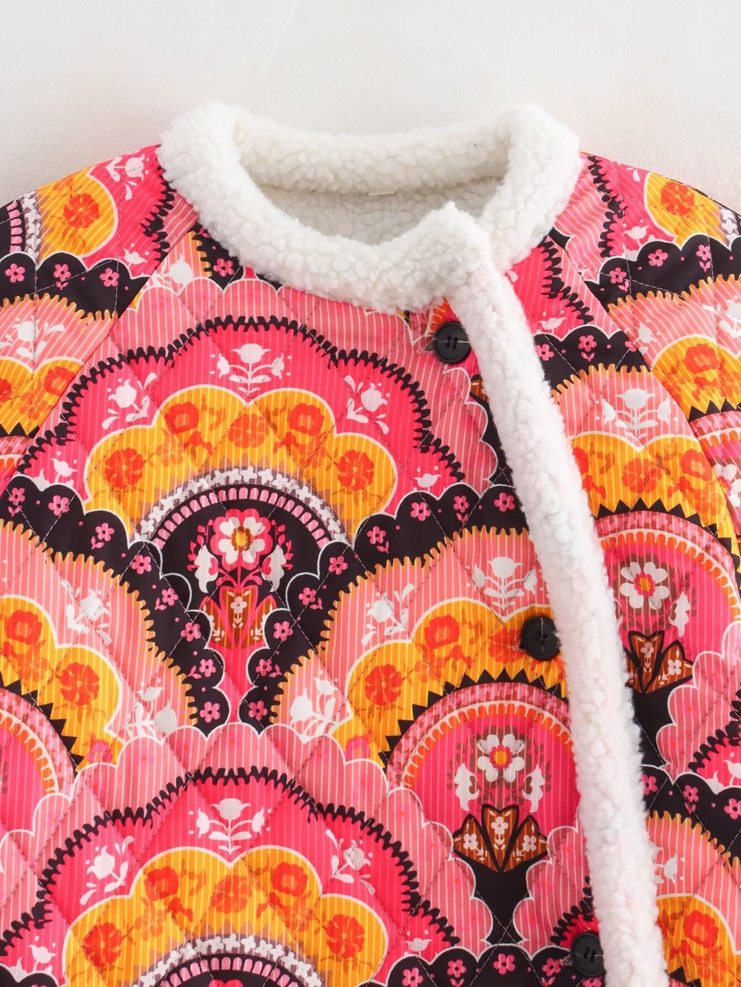 Damen gesteppte Übergangsjacke mit floralem Muster und kuscheligem Fleece Drune