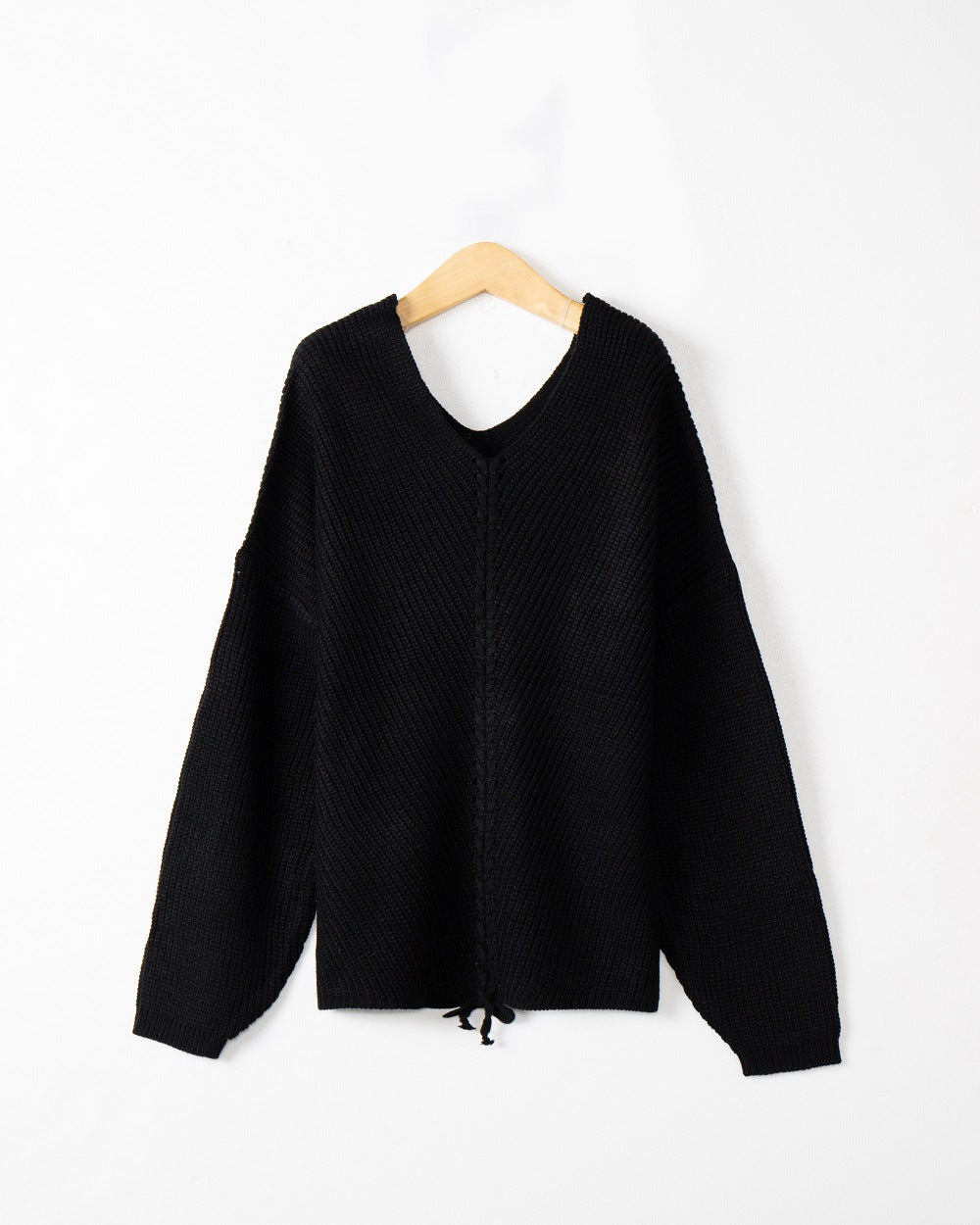 Damen Grobstrick Pullover mit attraktivem V-Ausschnitt und praktischen Kordeldetails Drune