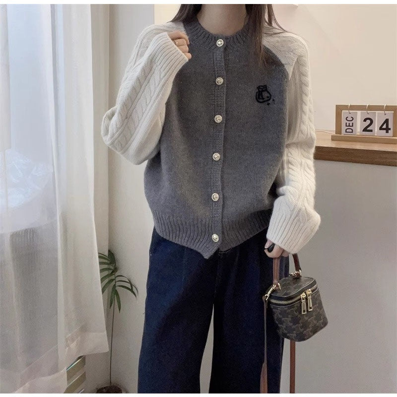 Damen Strickjacke mit dekorativen Zopfmustern Drune