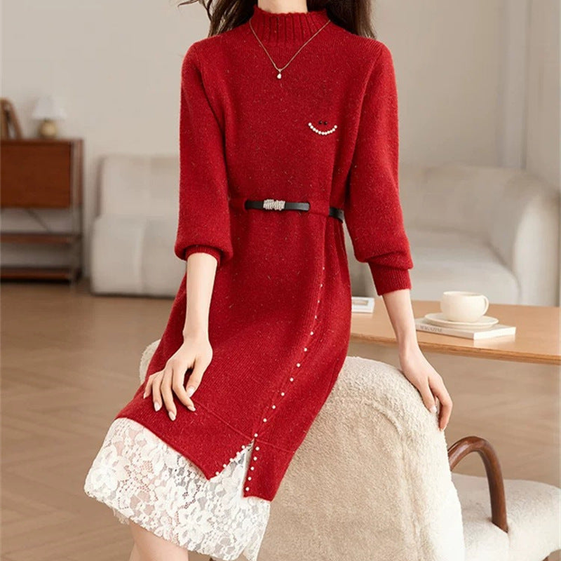 Damen Strickkleid mit dekorativen Knopfdetails und Spitze Drune