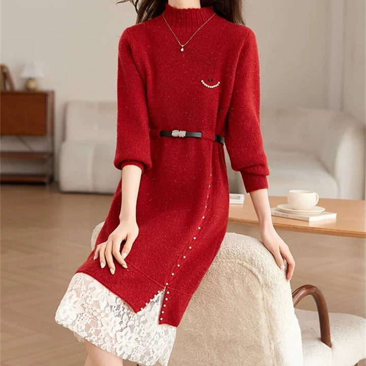 Damen Strickkleid mit dekorativen Knopfdetails und Spitze Drune