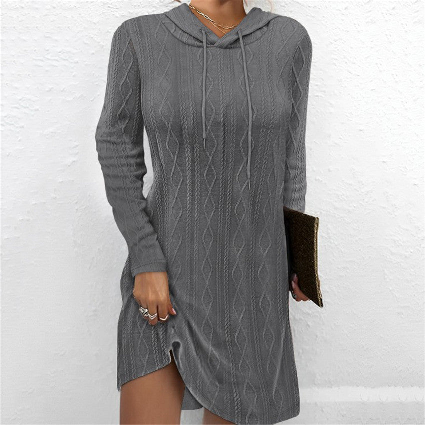 Damen Strickkleid mit Kapuze und feinem Zopfmuster Drune