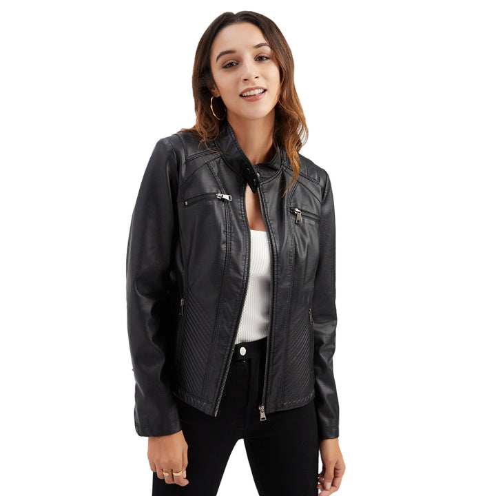 Damen nan taillierte Bikerjacke aus Kunstleder mit Stepppaneelen und Stehkragen Drune