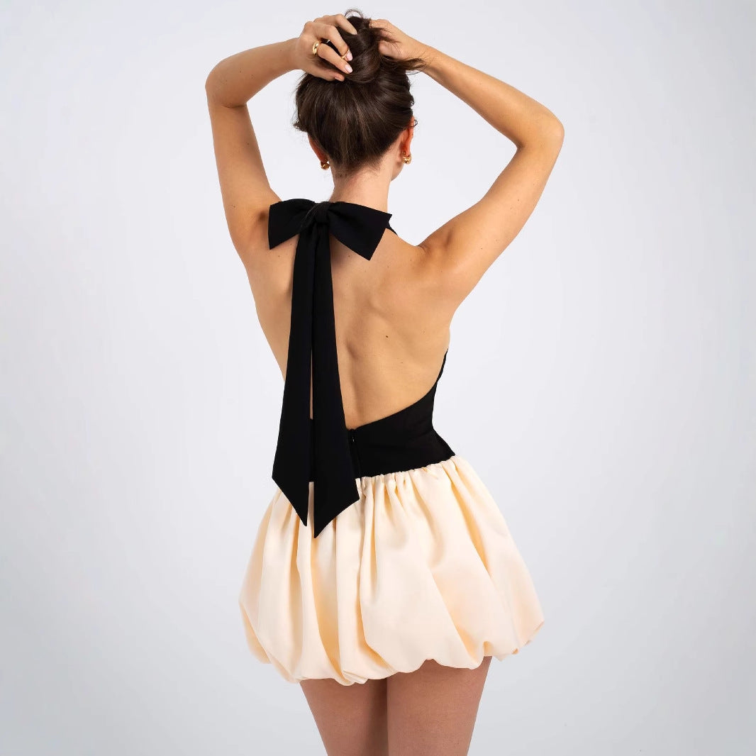 Damen Verspielt tailliertes Kleid im Halterneck-Stil mit gerafftem Rock Drune