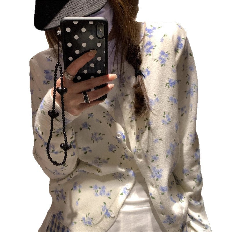 Damen Strickjacke mit floralen Details und Knopfverschluss Drune