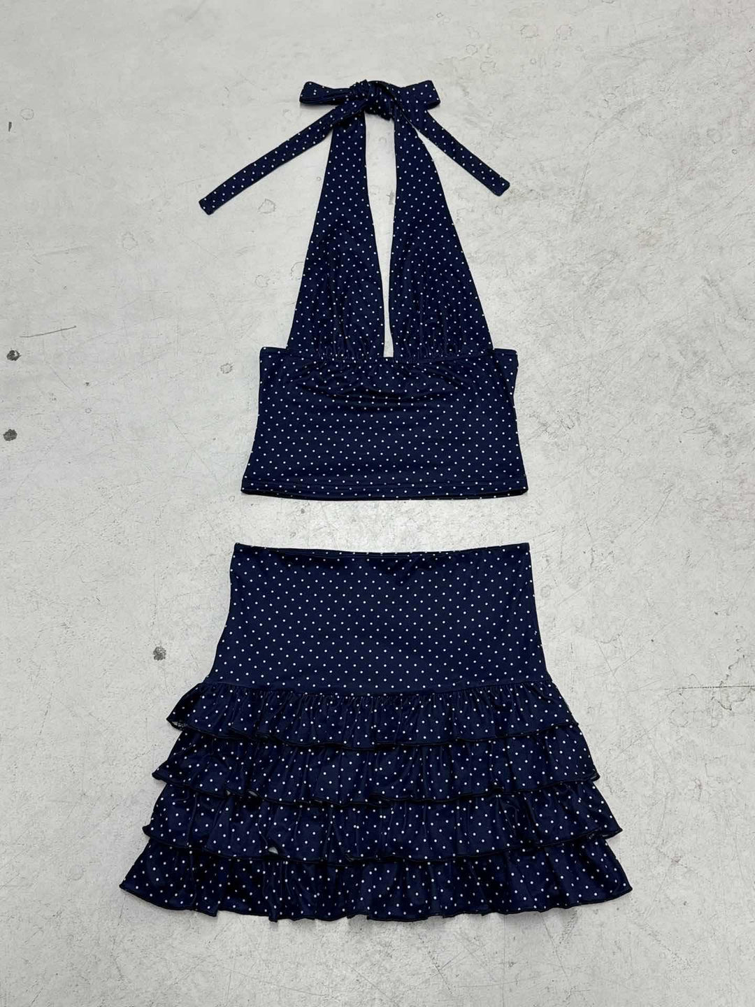Damen Bikiniset mit verspielt rüschigem Rock und schicker Haltertop-Weste Drune