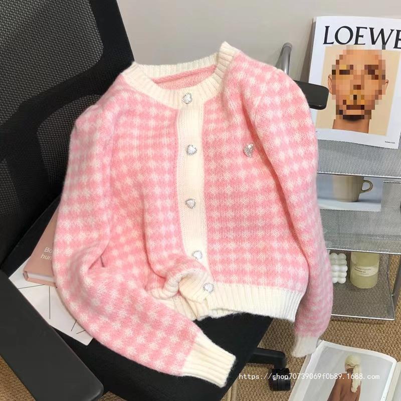 Damen weicher Cardigan mit strukturiertem Karomuster und Herzen Drune