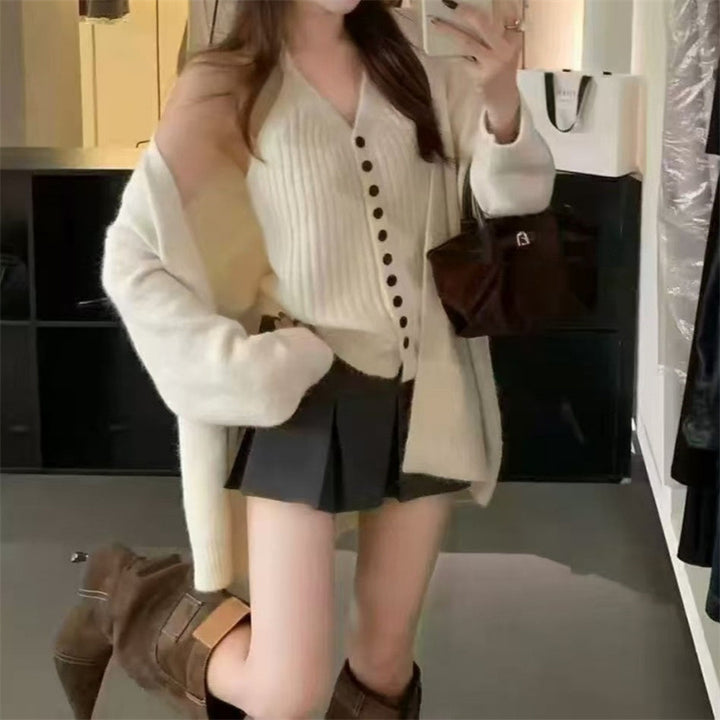 Damen Grobstrickjacke mit abnehmbaren Ärmeln und Knopfdetails Drune
