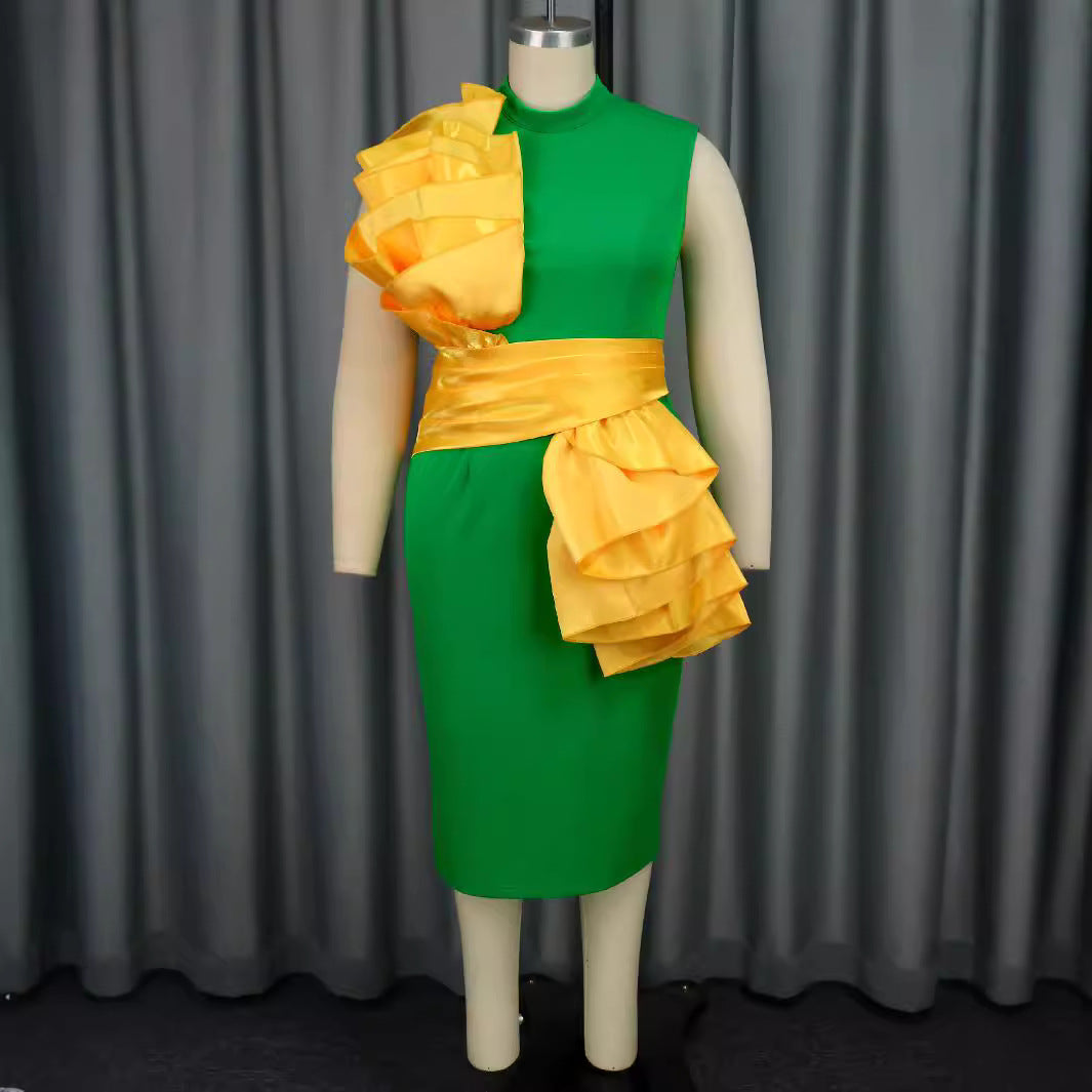 Damen elegantes Kleid mit extravaganten Rüschenelementen Drune