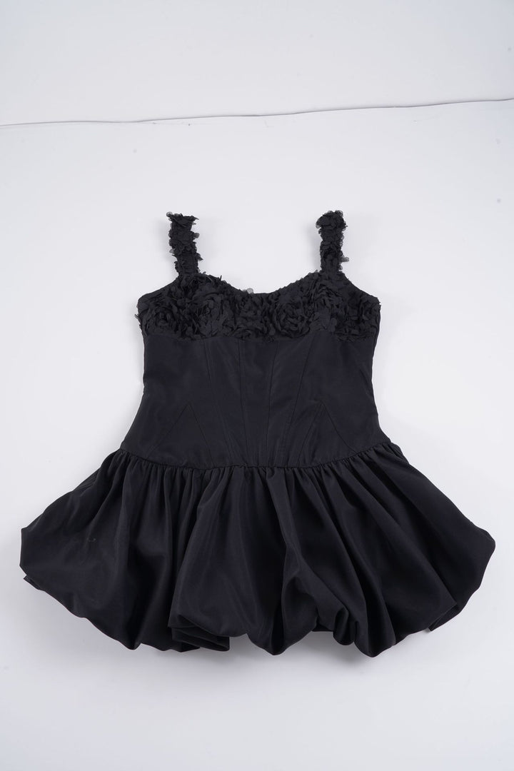 Damen Minikleid mit floralem Spitzenoberteil und voluminösem Rock Drune
