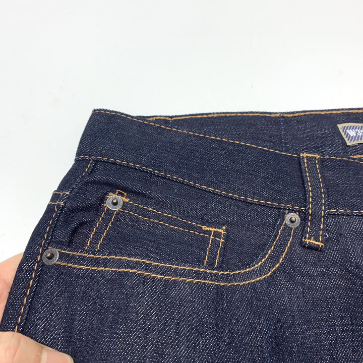 Damen Jeanshose im modernen Schnitt mit robusten Nähten und einem zeitlosen Look Drune