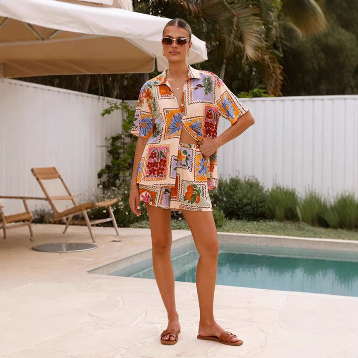 Damen Kurzarm-Hemd mit passender Shorts im floralem Design Drune