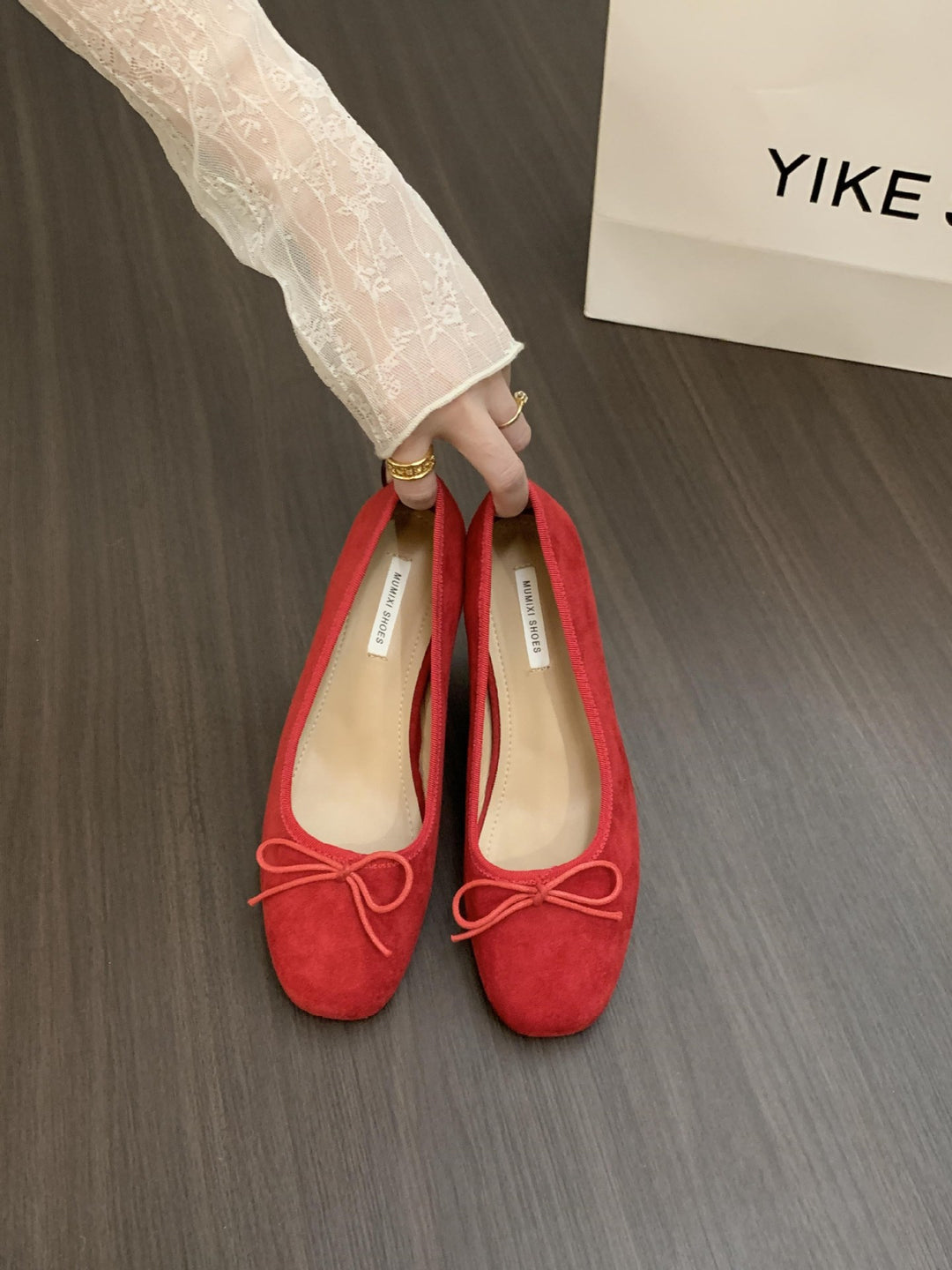 Damen Ballerinas mit zierlichem Schleifendetail und samtiger Oberflächenstruktur Drune