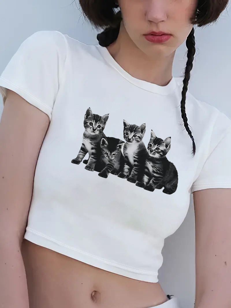 Damen Crop-T-Shirt mit kreativem Motiv und figurbetontem Schnitt Drune