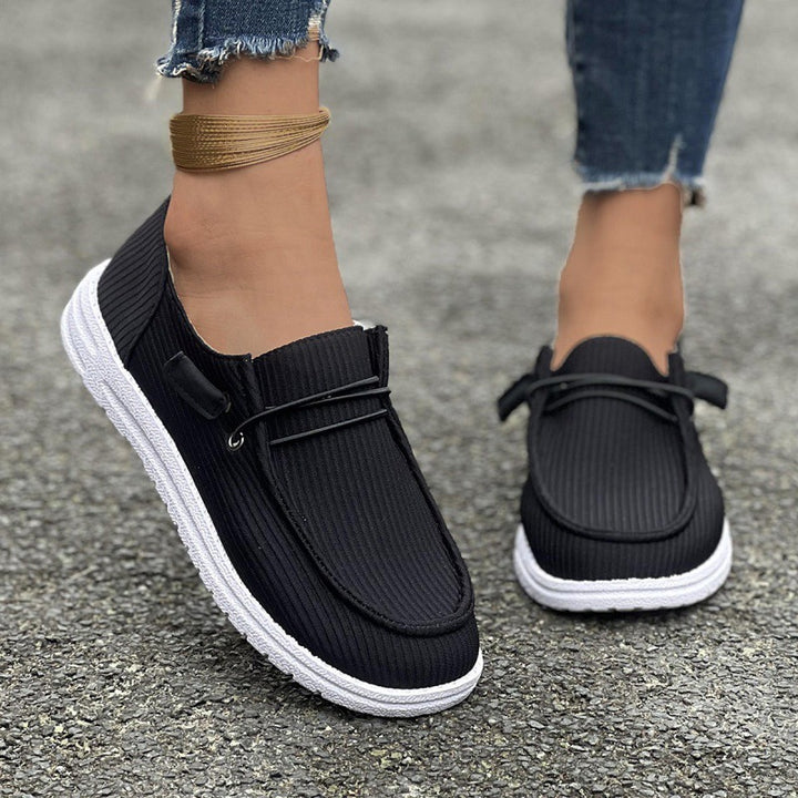 Damen nan urbaner Slip-On Loafer mit geripptem Textiloberteil und dämpfender Gummisohle Drune