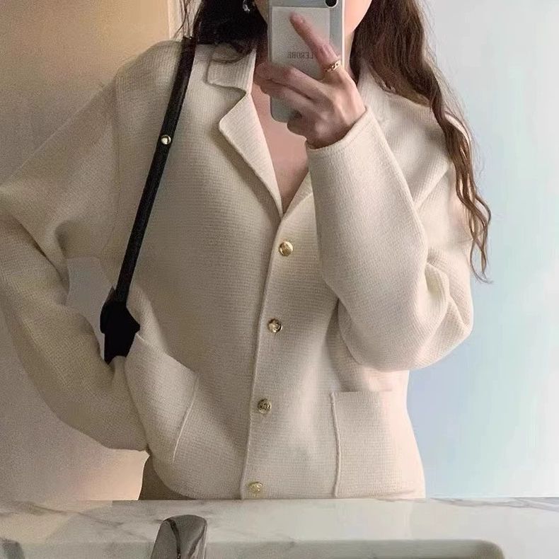 Damen Elegante Bouclé-Jacke mit goldenen Knöpfen Drune
