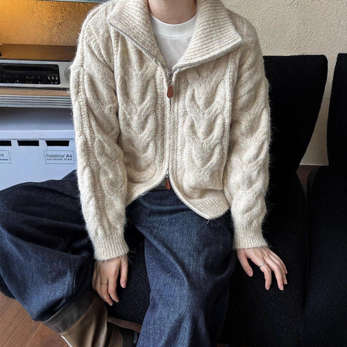 Damen Grobstrickjacke mit hohem Kragen und durchgehendem Reißverschluss Drune