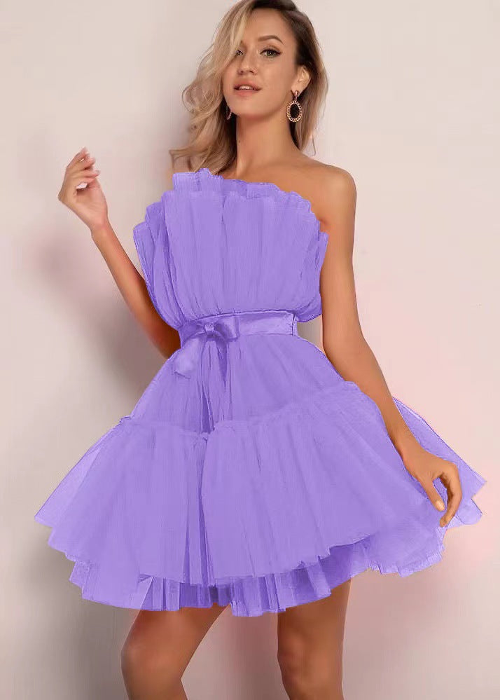 Damen Mini-Kleid mit asymmetrischem Schnitt und voluminösen Rüschendetails Drune