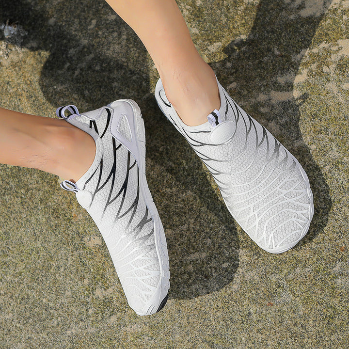 Herren nan elastischer Schlupfsneaker für Küste und Boot mit nahtlosem elastischem Obermaterial, verstärkter Zehenschale und griffiger Mehrzonen-Sohle Drune