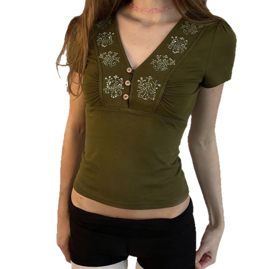 Damen T-Shirt mit floralem Stickdesign und Knopfdetails Drune