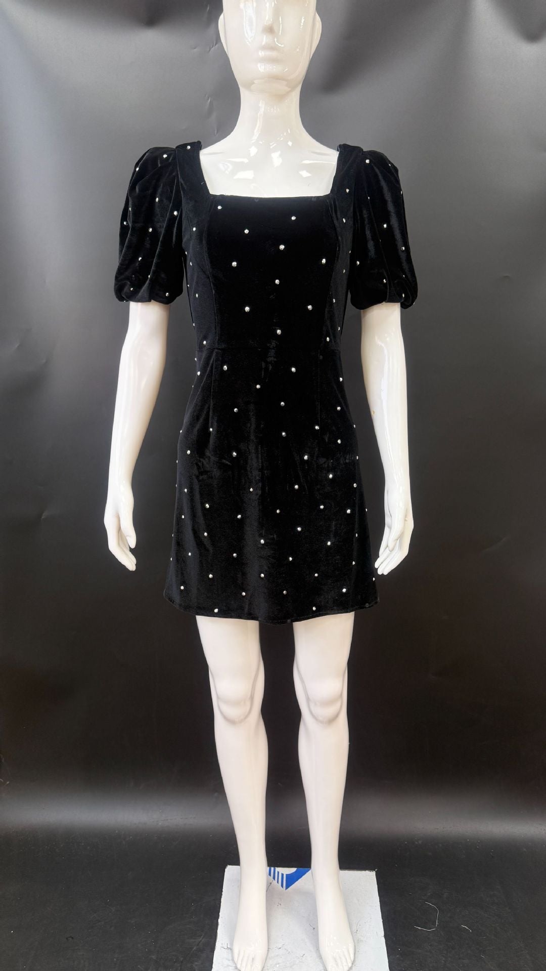 Damen Samtkleid mit Puffärmel und glitzernden Details Drune