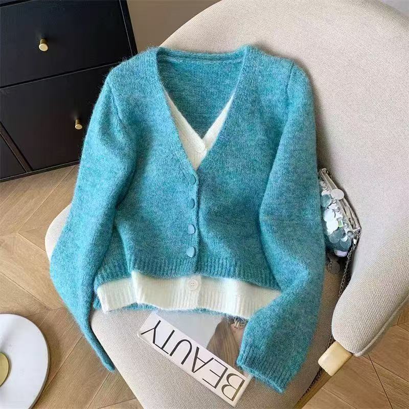 Damen modische Strickjacke mit elegantem V-Ausschnitt und Knopfdetails Drune