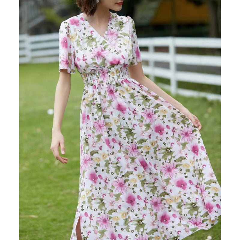 Damen Maxikleid mit fließendem Schnitt und floralem Design Drune