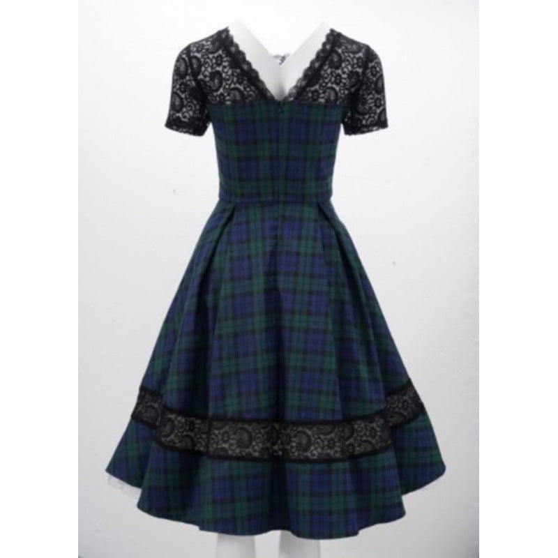 Damen Abendkleid mit Spitzenapplikationen und schwingendem Rock Drune
