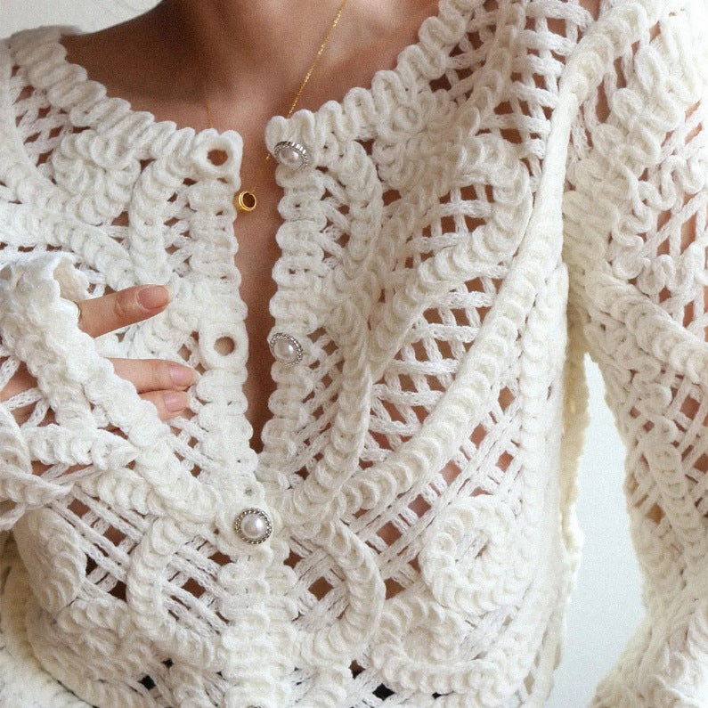 Damen Häkeljacke mit einzigartigem Muster und dekorativen Knöpfen Drune