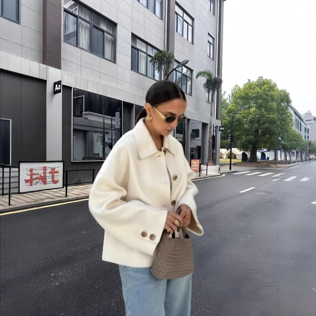 Damen modische Kurzjacke mit eleganten Knopfdetails Drune