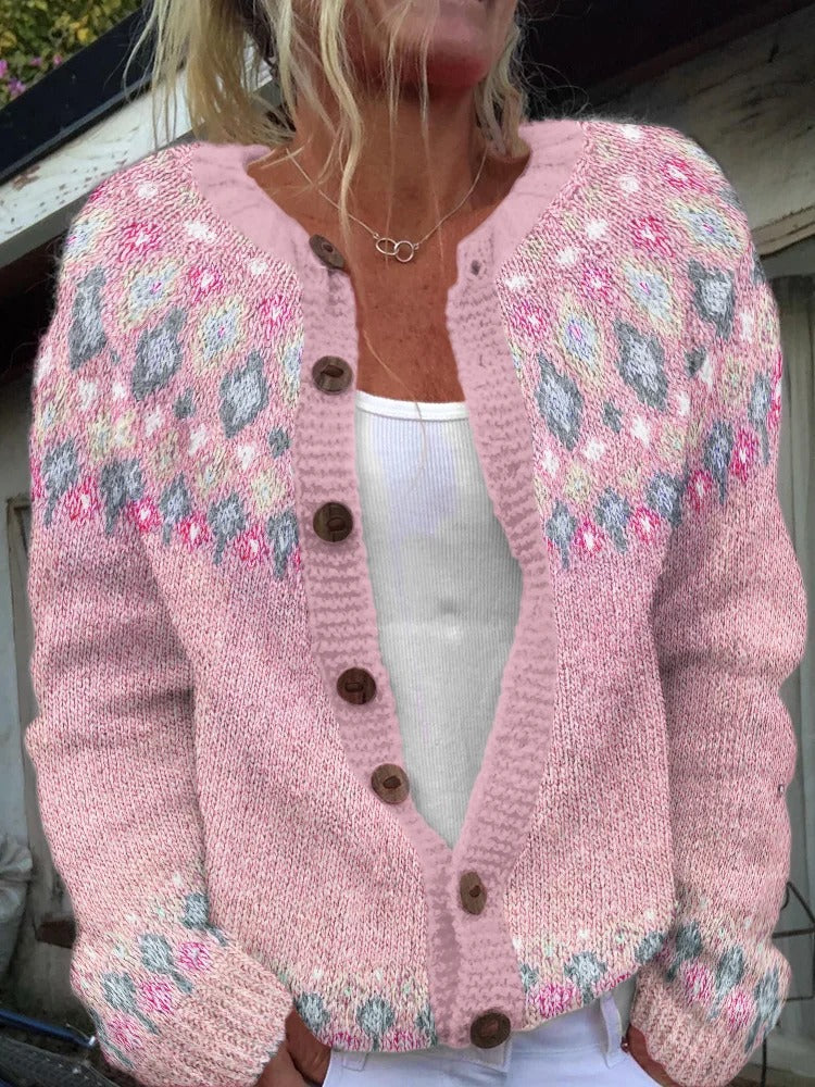Damen nan gemusterte Strickjacke mit Rundpasse, Holzknöpfen und Eingrifftaschen Drune