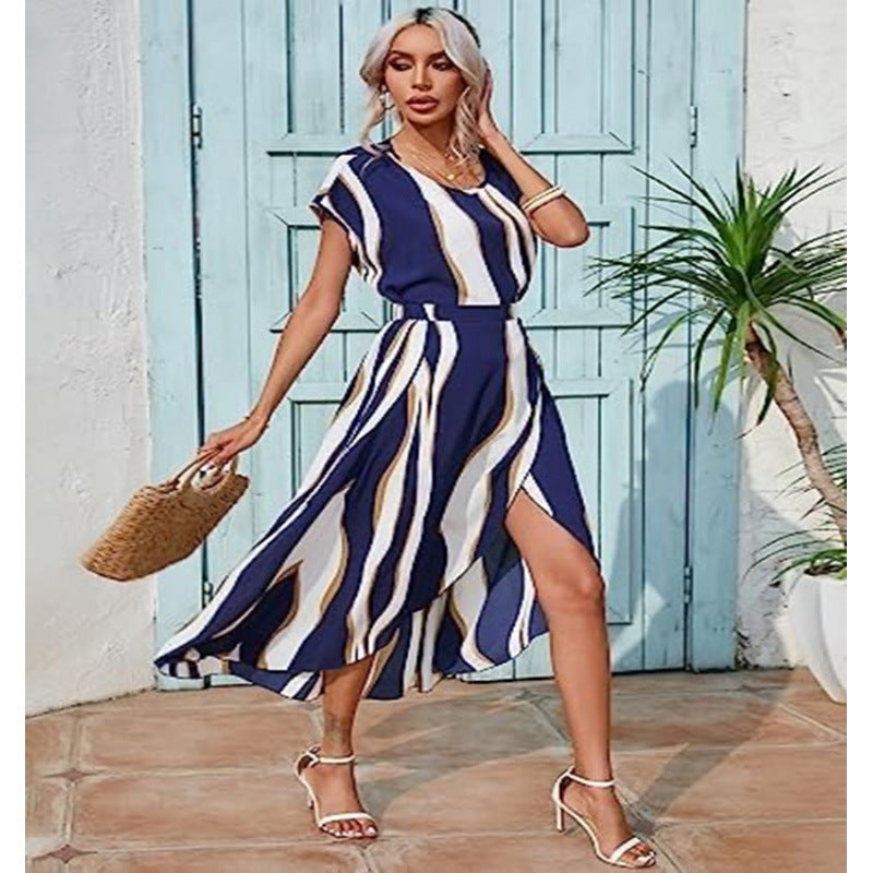 Damen Maxi-Kleid mit modernen Streifen und elegantem Schlitz Drune