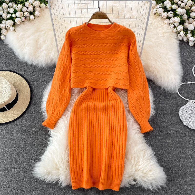 Damen modisches Zopf-Strickkleid mit cropped Pulloverteil Drune