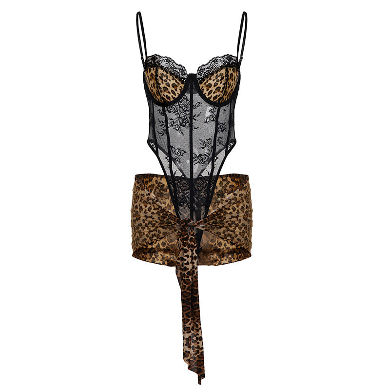 Damen Spitze Bodysuit mit animalischem Design und verführerischem Saum Drune