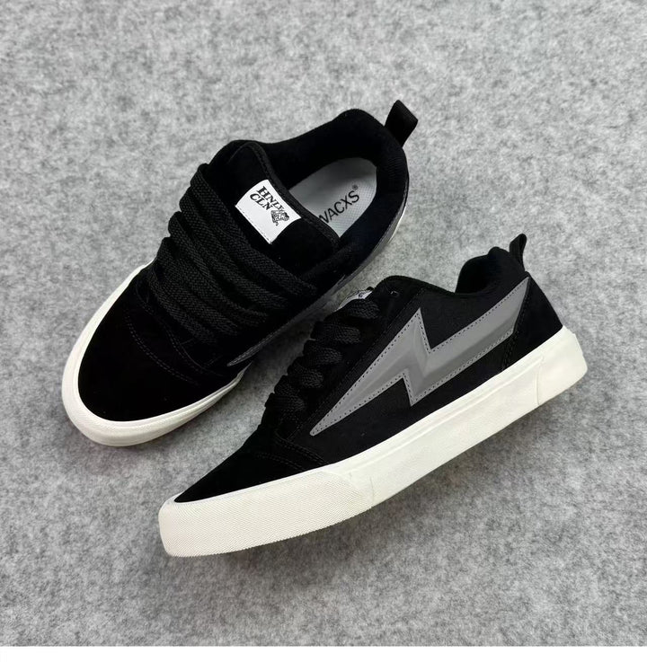 Damen Sportliche Sneaker mit futuristischem Akzent und strapazierfähiger Laufsohle Drune