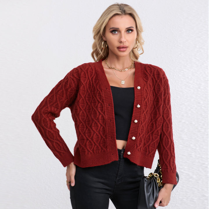 Damen Strickjacke mit modernen Zopfmuster und Pastellknopfdetails Drune