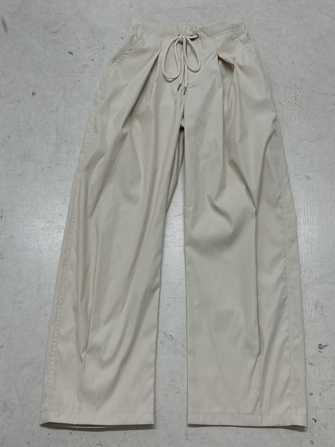 Damen weite stylistische Hose mit dekorativer Taillenbindung und Komfortschnitt Drune