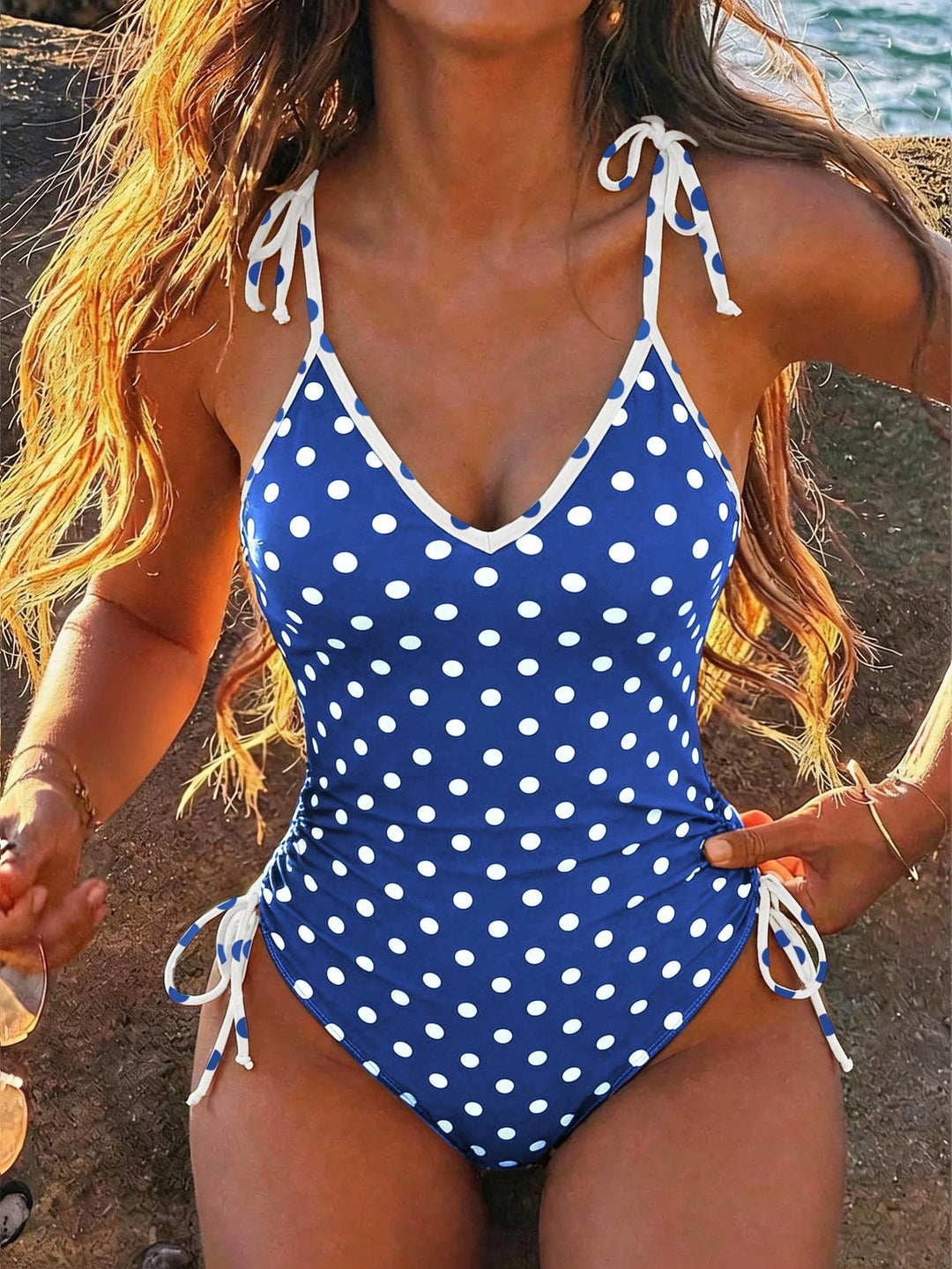 Damen einteiliges Schwimmoutfit mit verspieltem Punkten-Design Drune