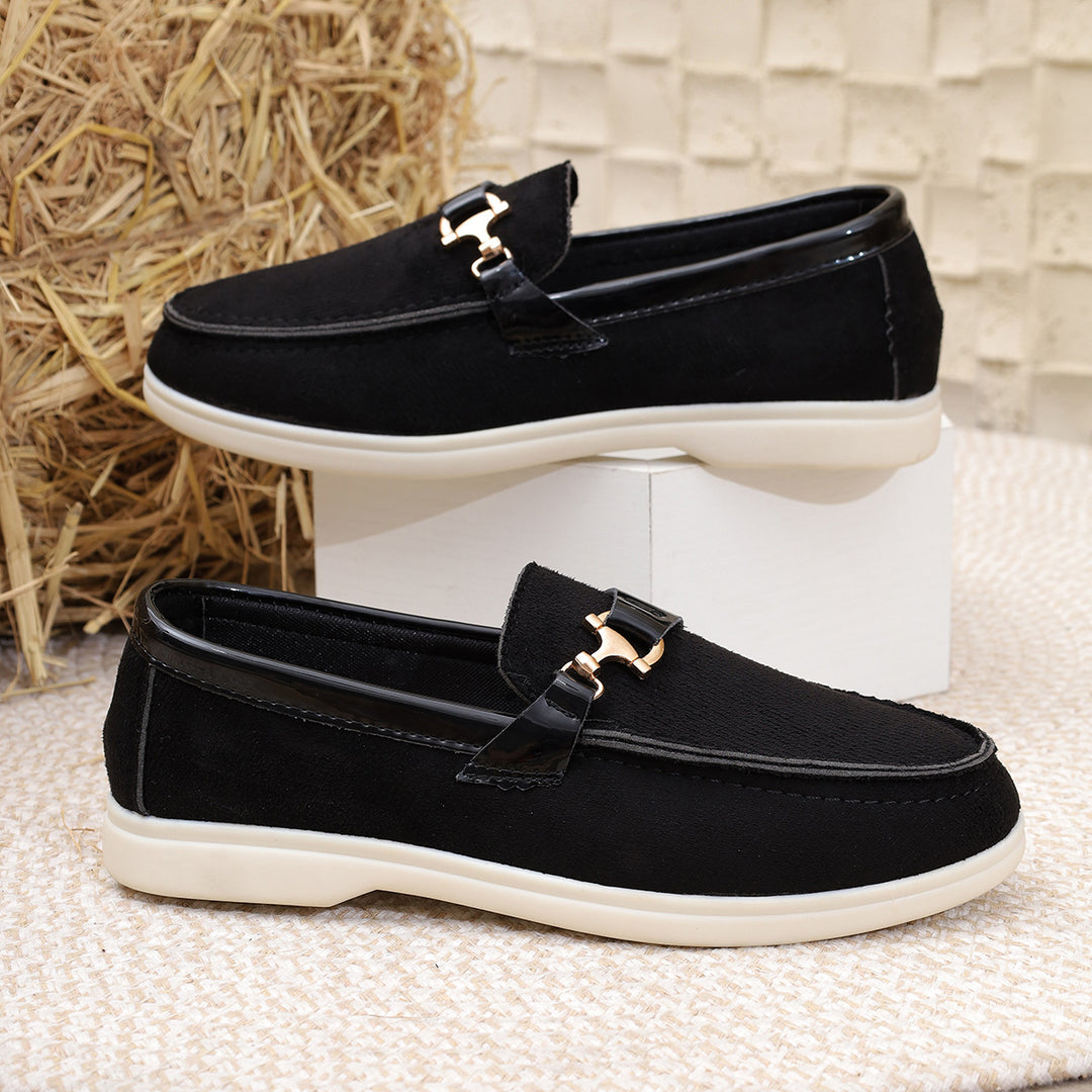 Damen elegante Veloursleder-Slipper mit dekorativer Metall-Hardware und flexibler Leichtlaufsohle Drune