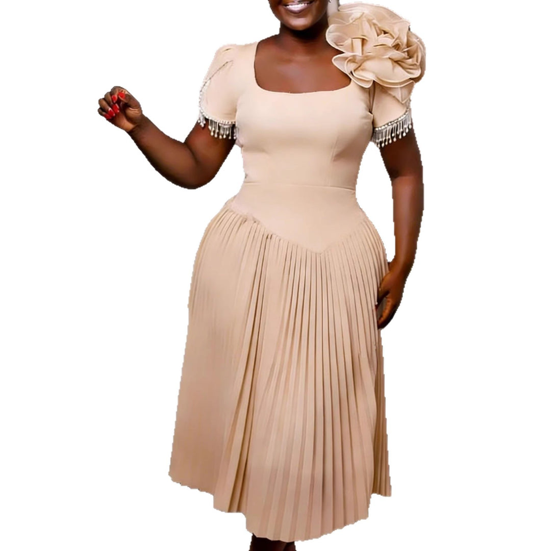 Damen Elegantes Plisseekleid mit voluminösen Rüschen Drune