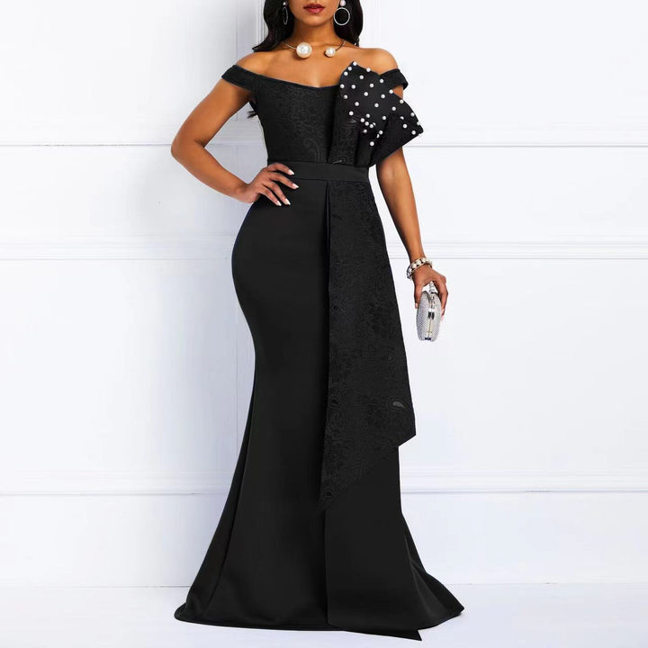 Damen Abendmaxikleid mit off-shoulder Design und luxuriösen Spitze-Applikationen Drune