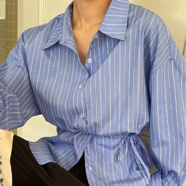 Damen elegante Bluse mit taillierbarem Bindeband und modischem Streifenmuster Drune
