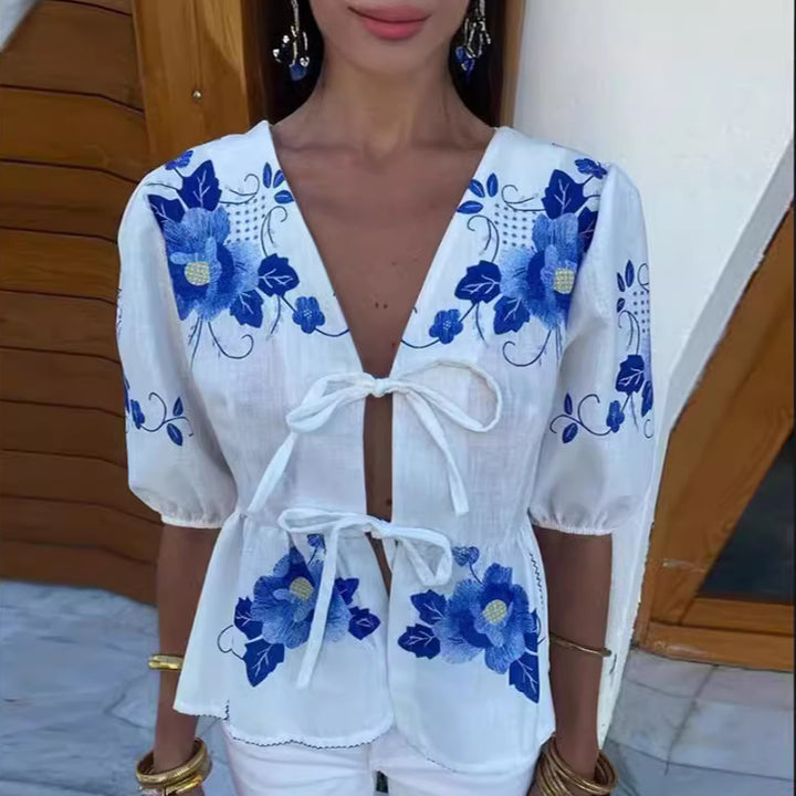 Damen Bluse mit floralen Stickereien und verspieltem Schnitt Drune