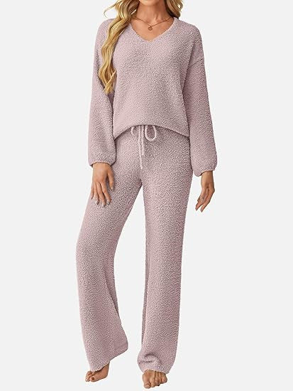 Damen gemütliches Lounge-Set aus weich strukturiertem Material Drune