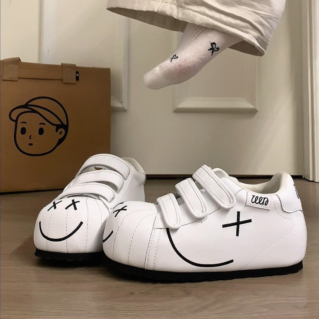 Damen Sneakers mit praktischem Klettverschluss und verspieltem Design Drune