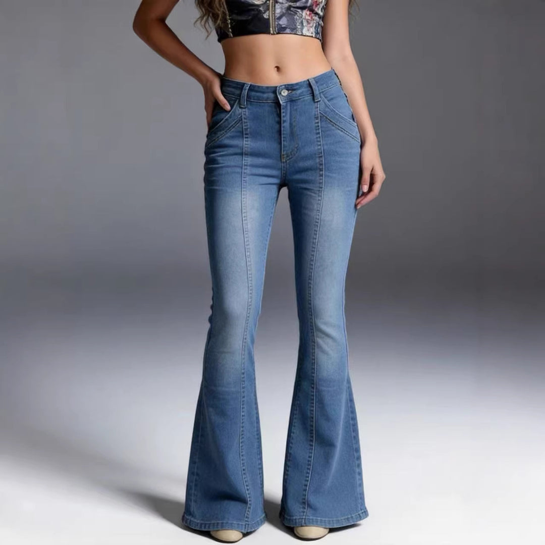 Damen nan hochgeschnittene taillierte Flared-Jeans mit mittiger Nahtführung und figurformender Hüftpartie Drune