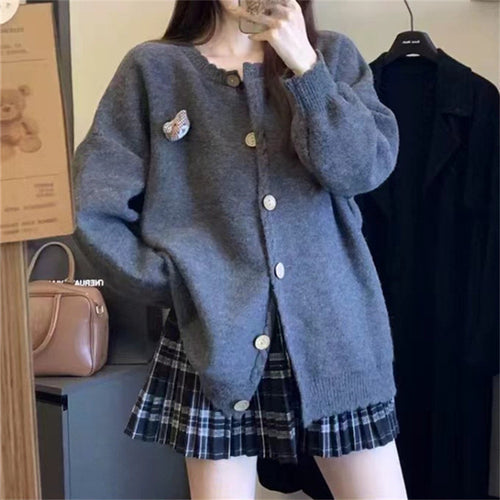Damen Strickjacke mit raffinierten Zopfdetails und Knopfverschluss Drune